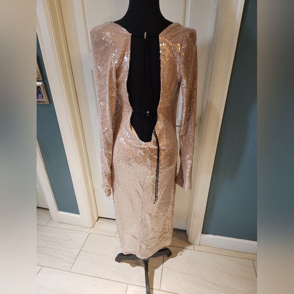 Deep V Long Sleeve Sequins  Dress With Drawstrings - Picture 7 of 12